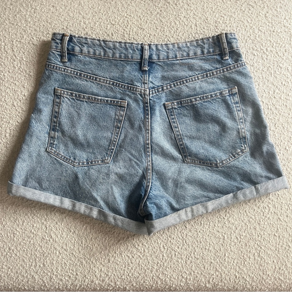 Zara Denim Jean Shorts - Picture 3 of 3